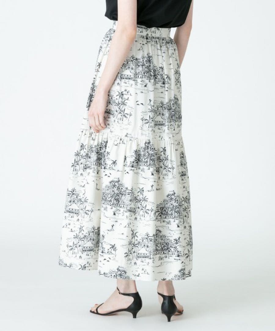 LOULOU WILLOUGHBYドローイングプリントティアードスカート