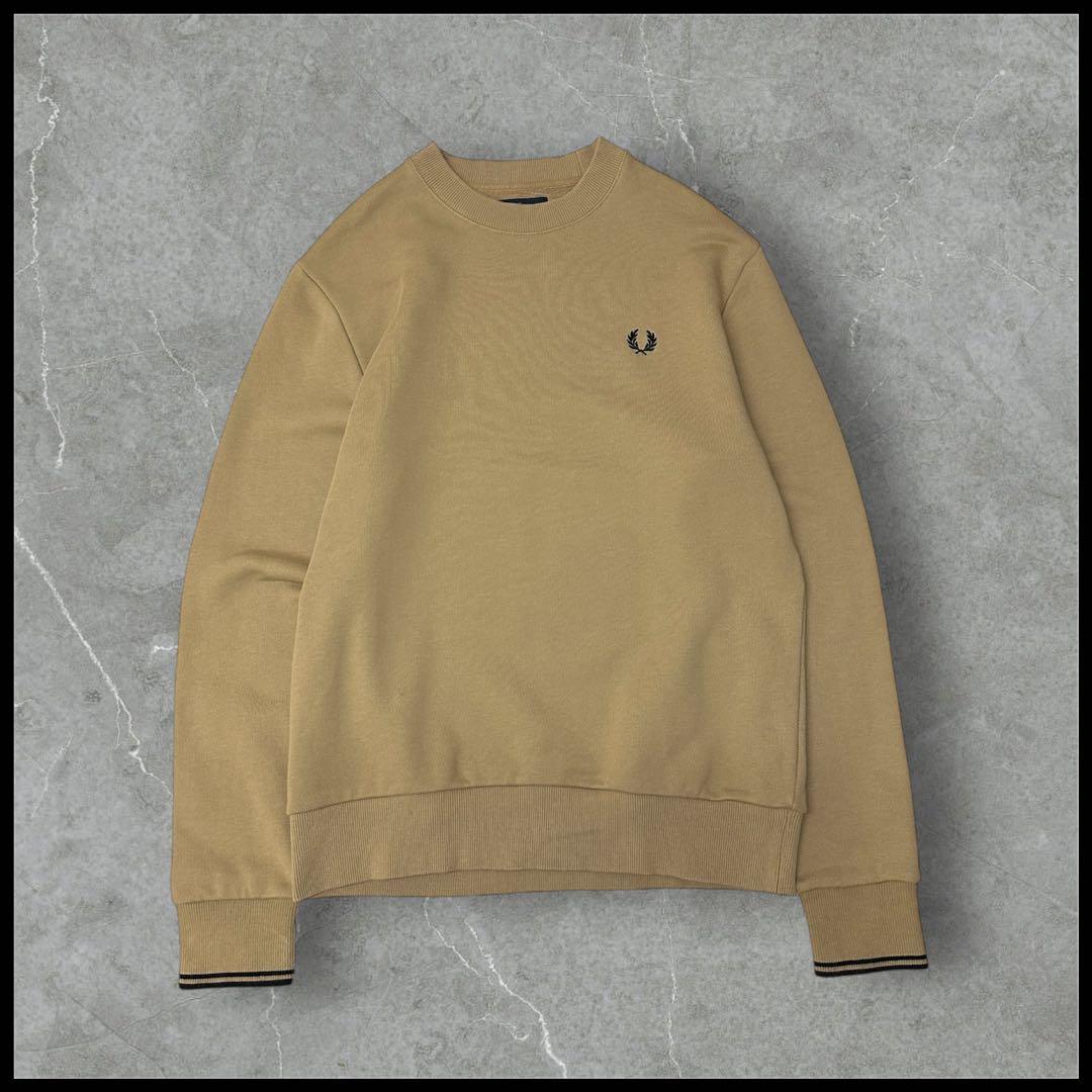 フレッドペリー 刺繍ロゴ クルーネック FRED PERRYスウェット ベージュ