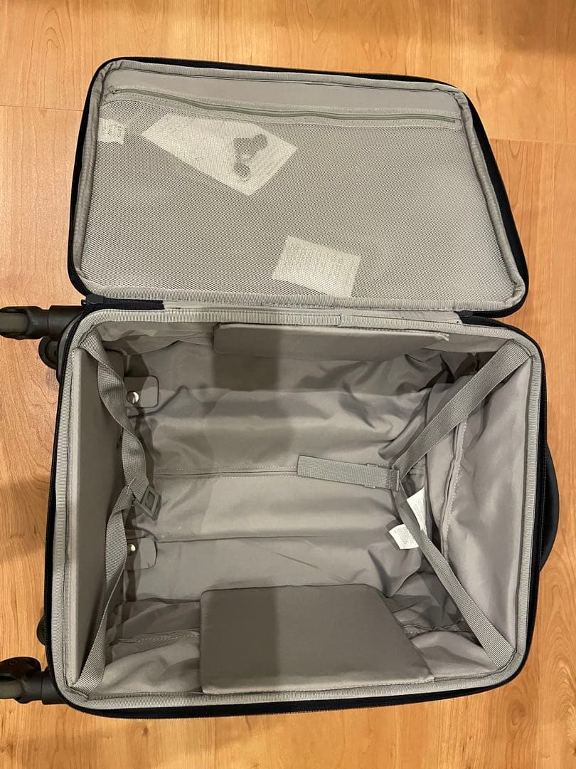 無印良品 半分の厚みで収納できるソフトキャリーS MUJI 廃盤品