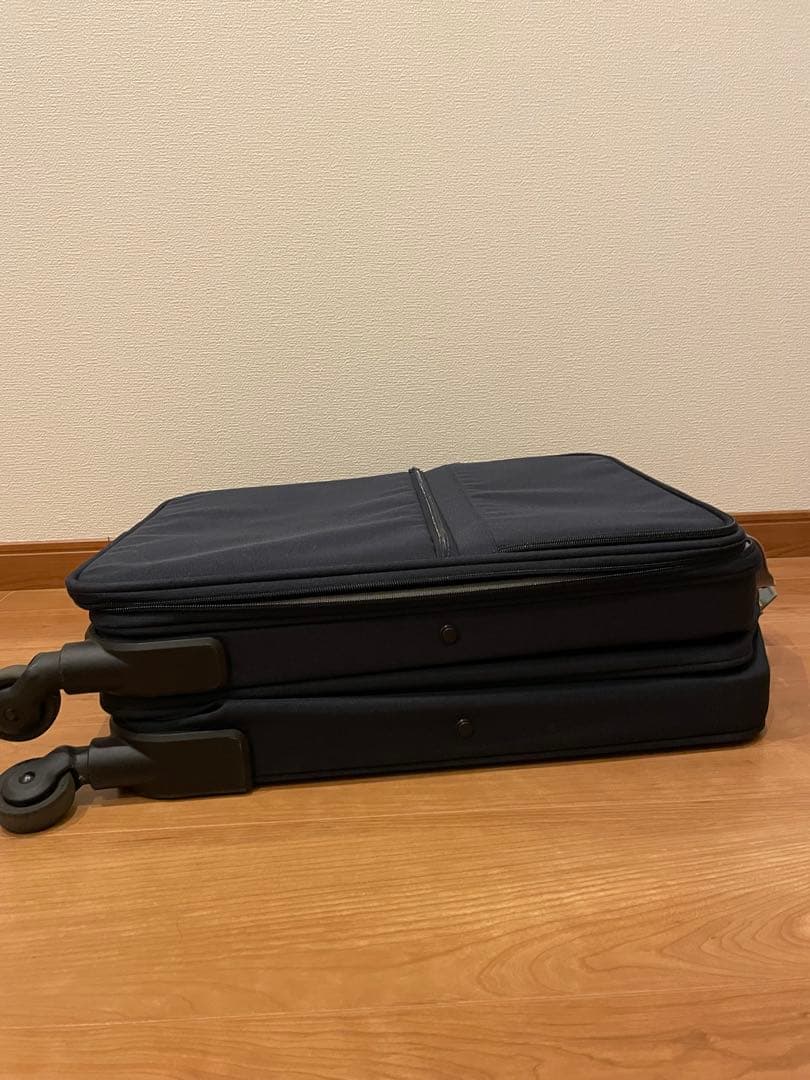 無印良品 半分の厚みで収納できるソフトキャリーS MUJI 廃盤品