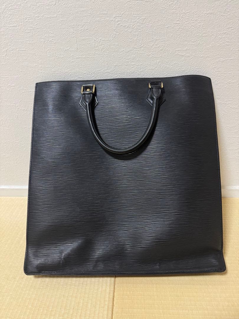 ルイヴィトン エピ サックプラ PM トートバッグ ブラック