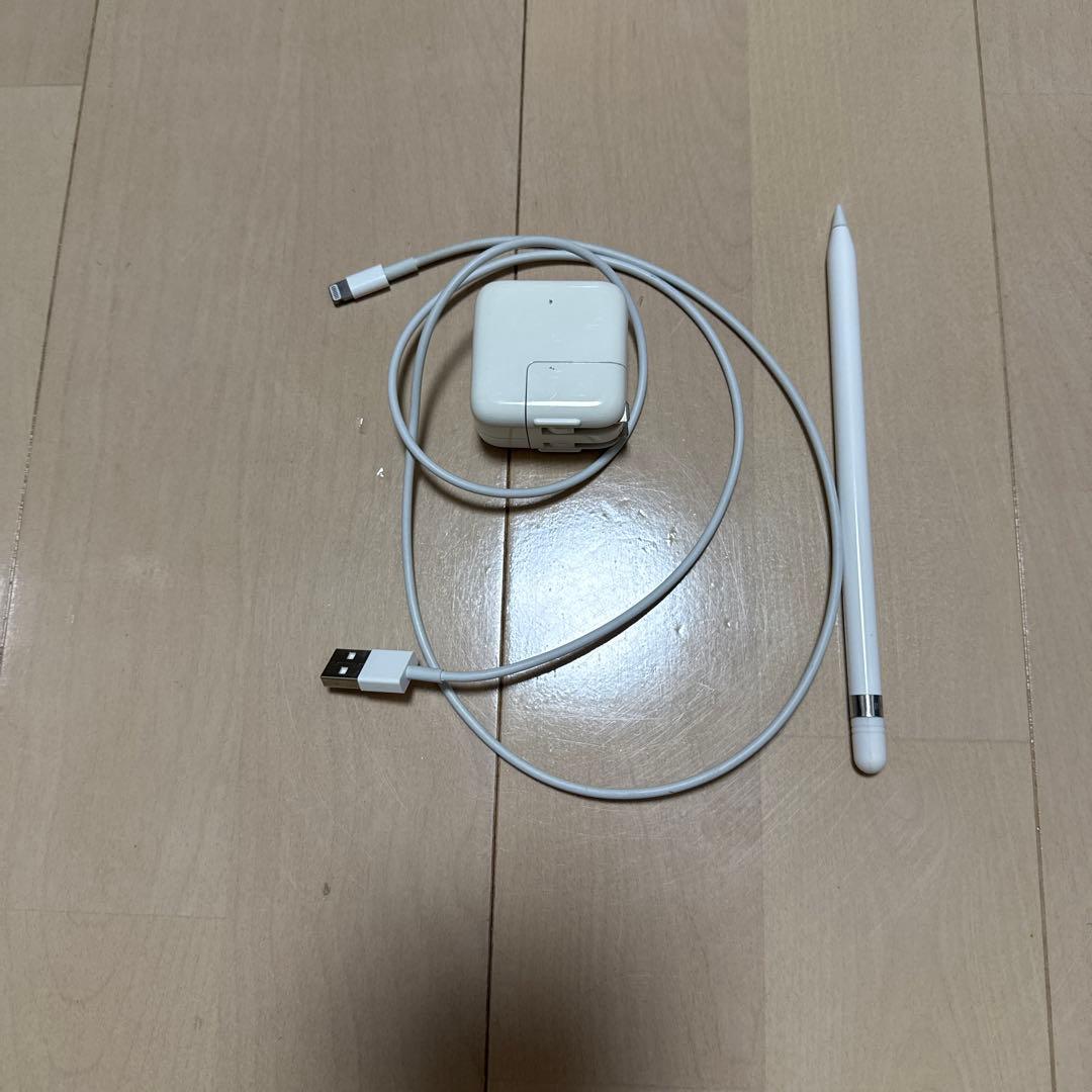 第9世代10.2インチiPad Cellular 64GBスペースグレイ