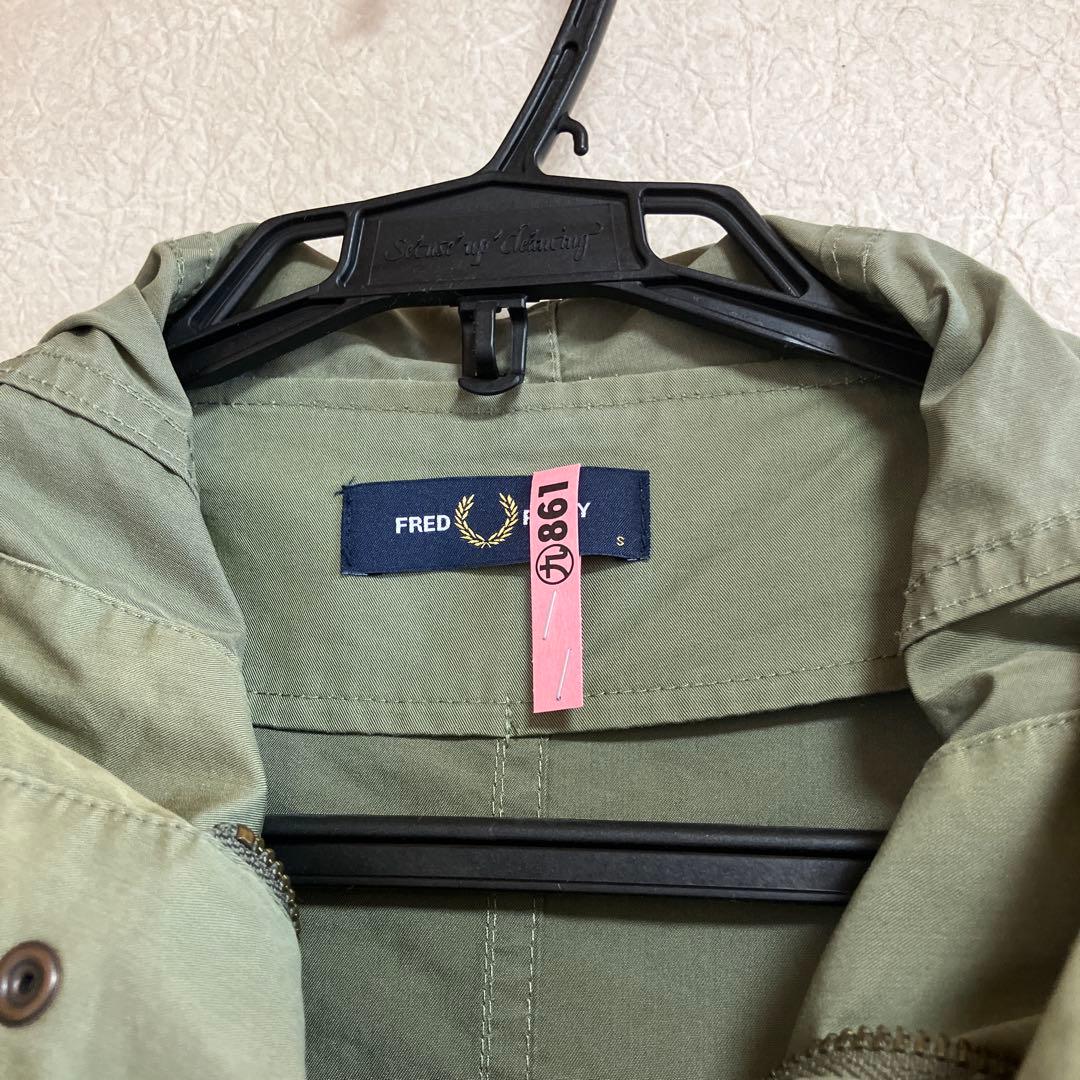 Fred PERRY フレッドペリー　モッズコート　マウンテンパーカー　フーディ
