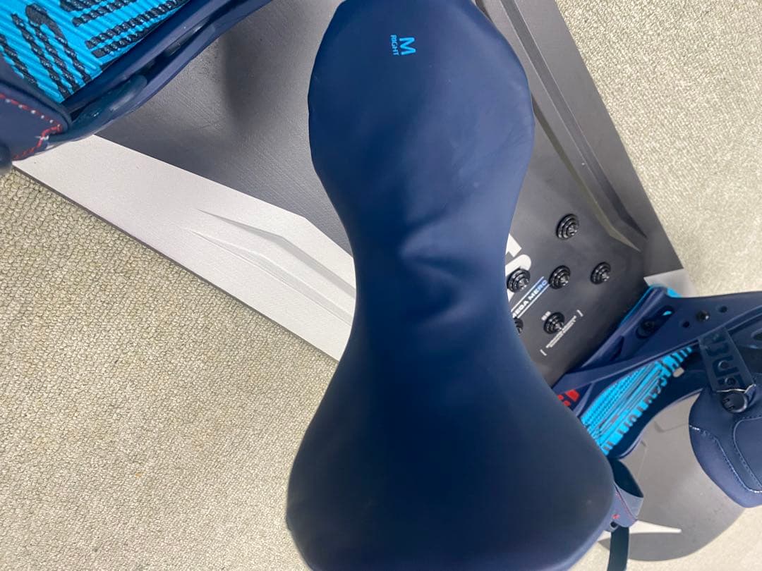 BURTONバートン CARTEL X REFLEX バインディングM