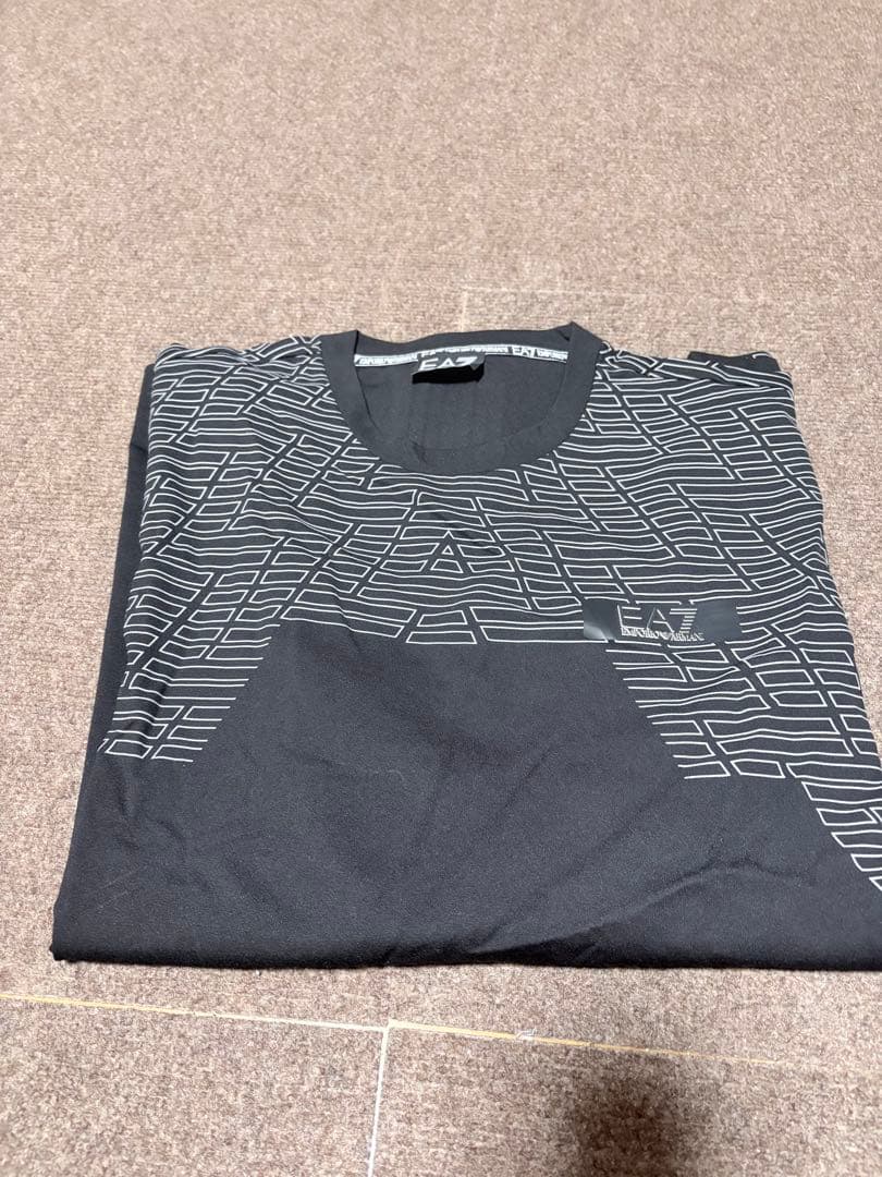 EA7 Emporio Armani フード付きスウェット　セットアップ