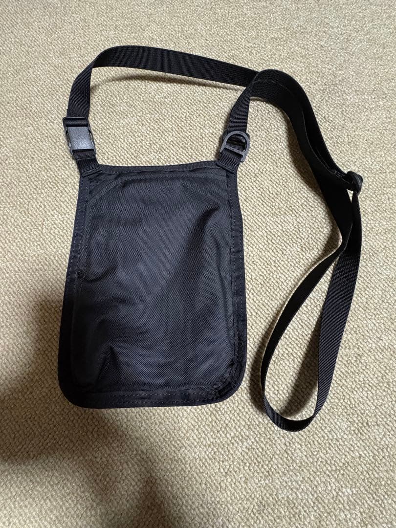 MONOLITH × everyone PAPERBACK POUCH ポーチ