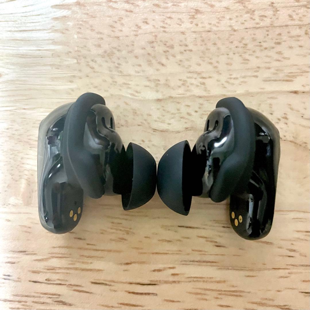 BOSE QUIETCOMFORT ULTRA EARBUDS ケース付き　美品
