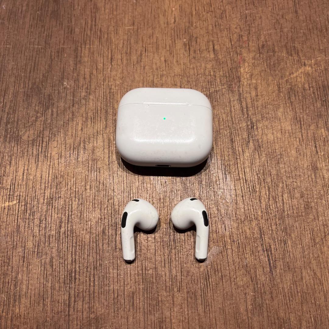 AirPods 第3世代 MagSafe充電ケース付き MME73J/A