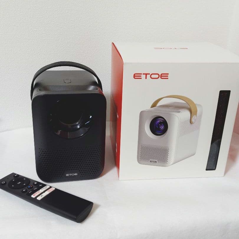 ETOE D2 Pro 小型プロジェクター
