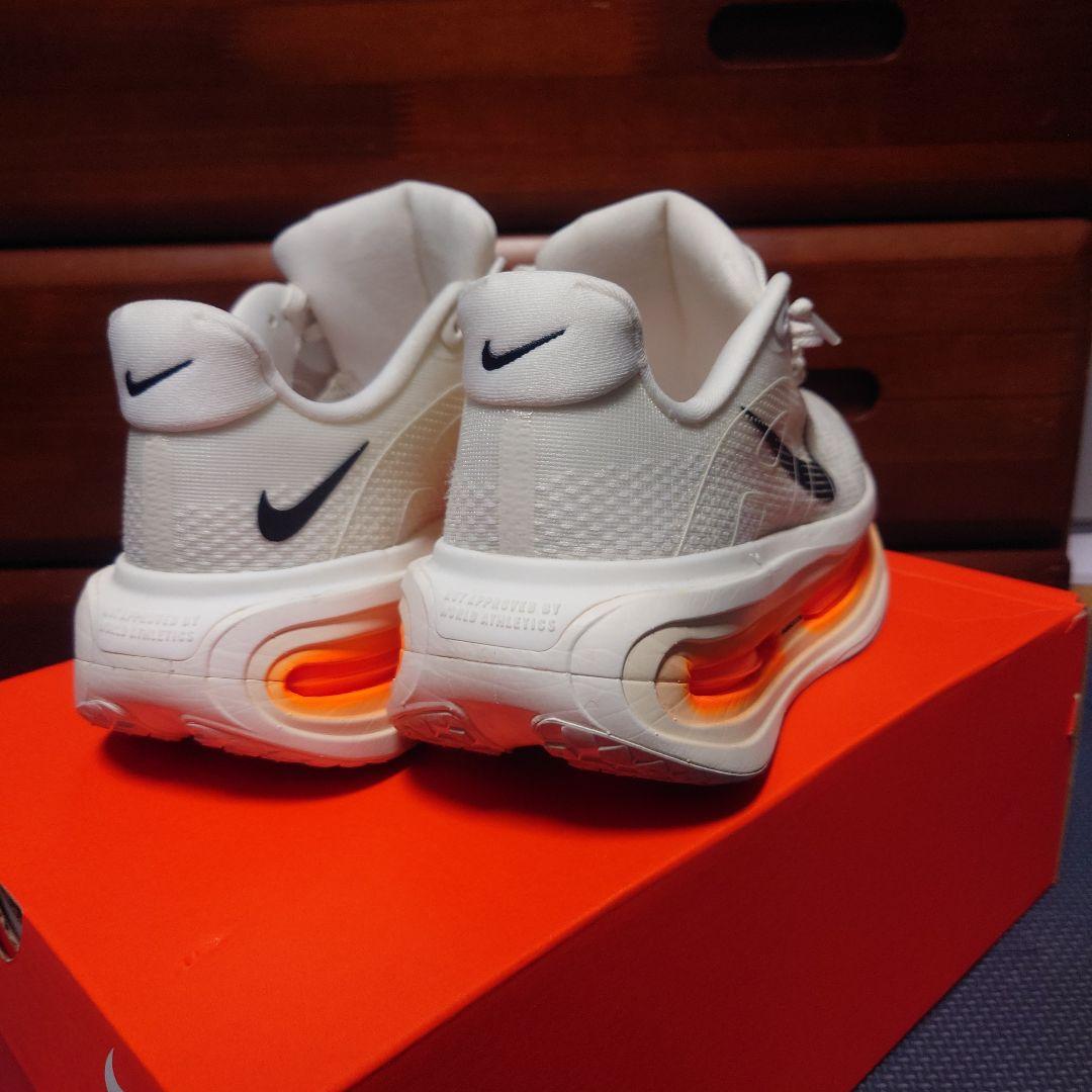 NIKE　ボメロプレミアム