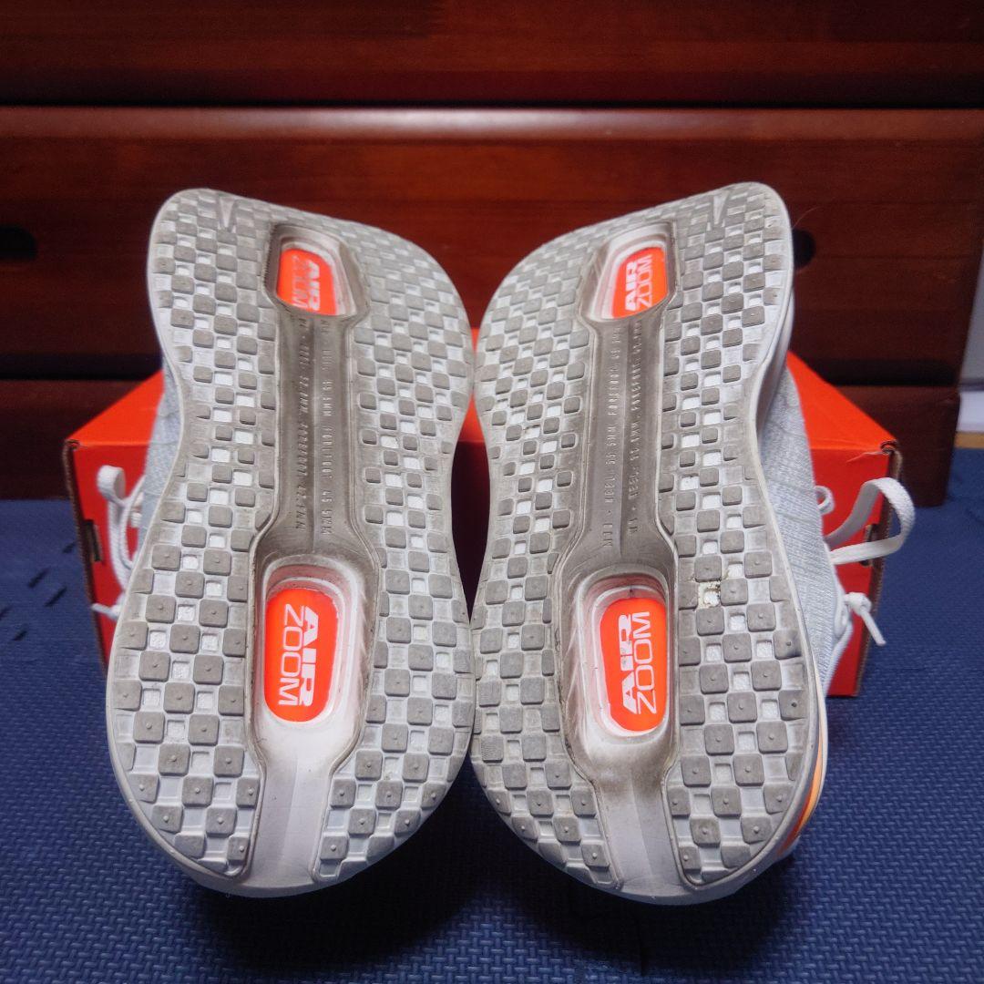 NIKE　ボメロプレミアム