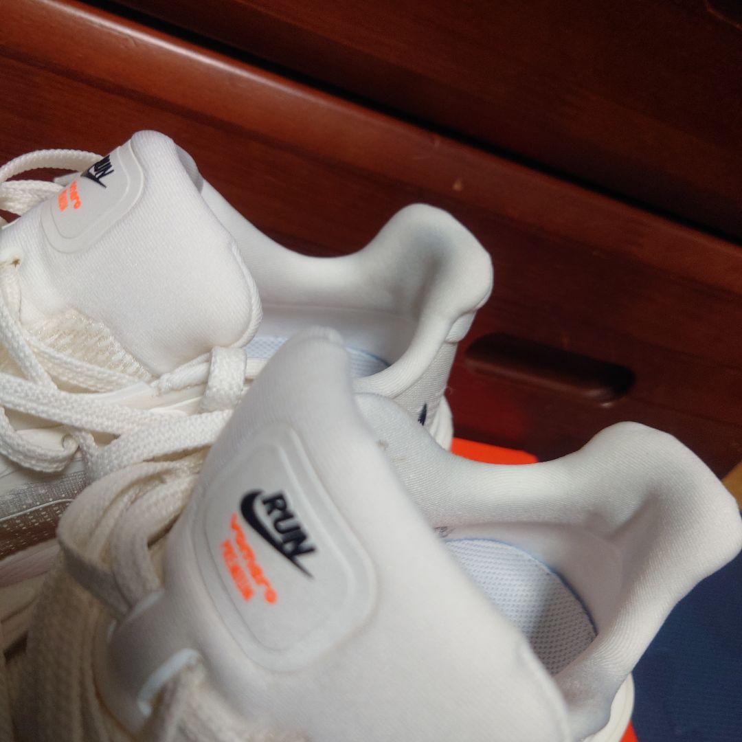 NIKE　ボメロプレミアム