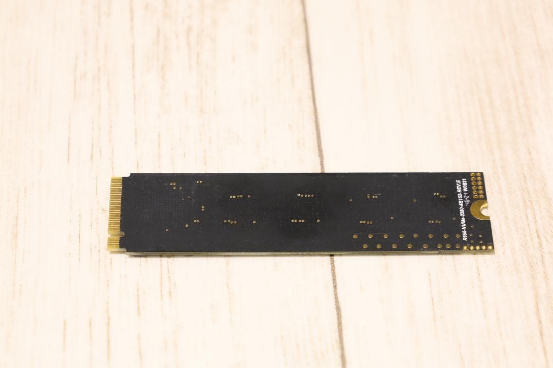 低使用時間】SP M.2 NVMe 2TB PCIe Gen3x4 購入証明有