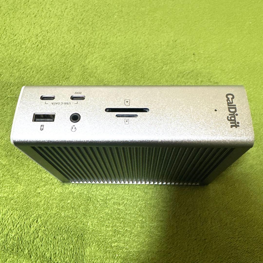h*e様 【美品】CalDigit TS4 Thunderbolt statio