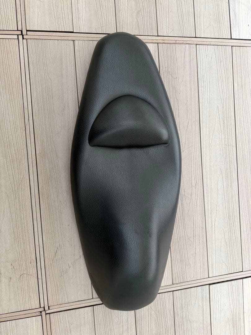 PCX125 150 JF28 KF12 純正シート