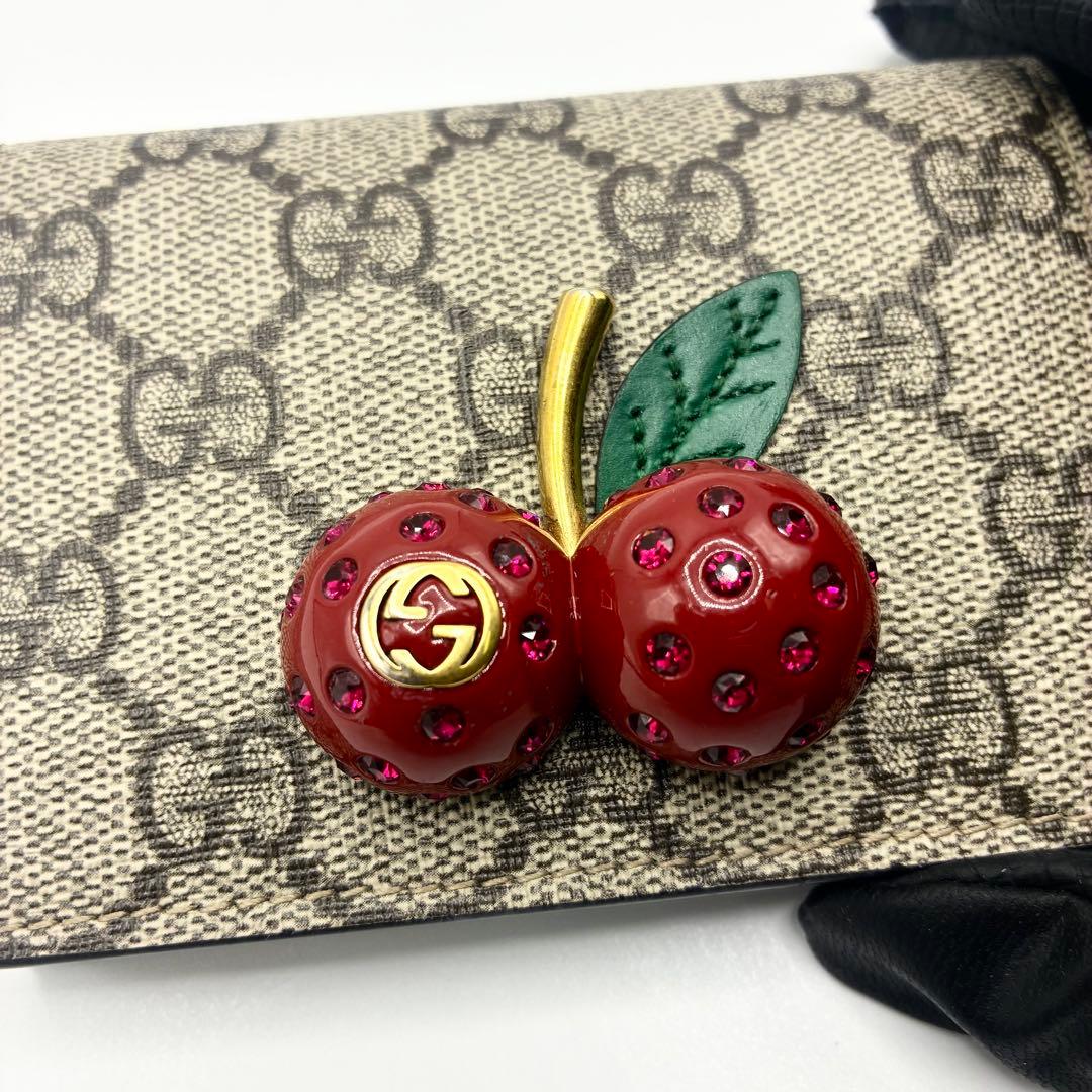 グッチ GGスプリーム 折り財布 さくらんぼ インターロッキング　チェリー