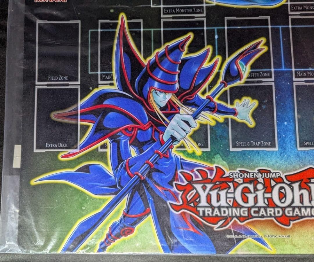 遊戯王　プレイマット　遊戯　海馬　2人用 ブラック・マジシャン 青眼の白龍