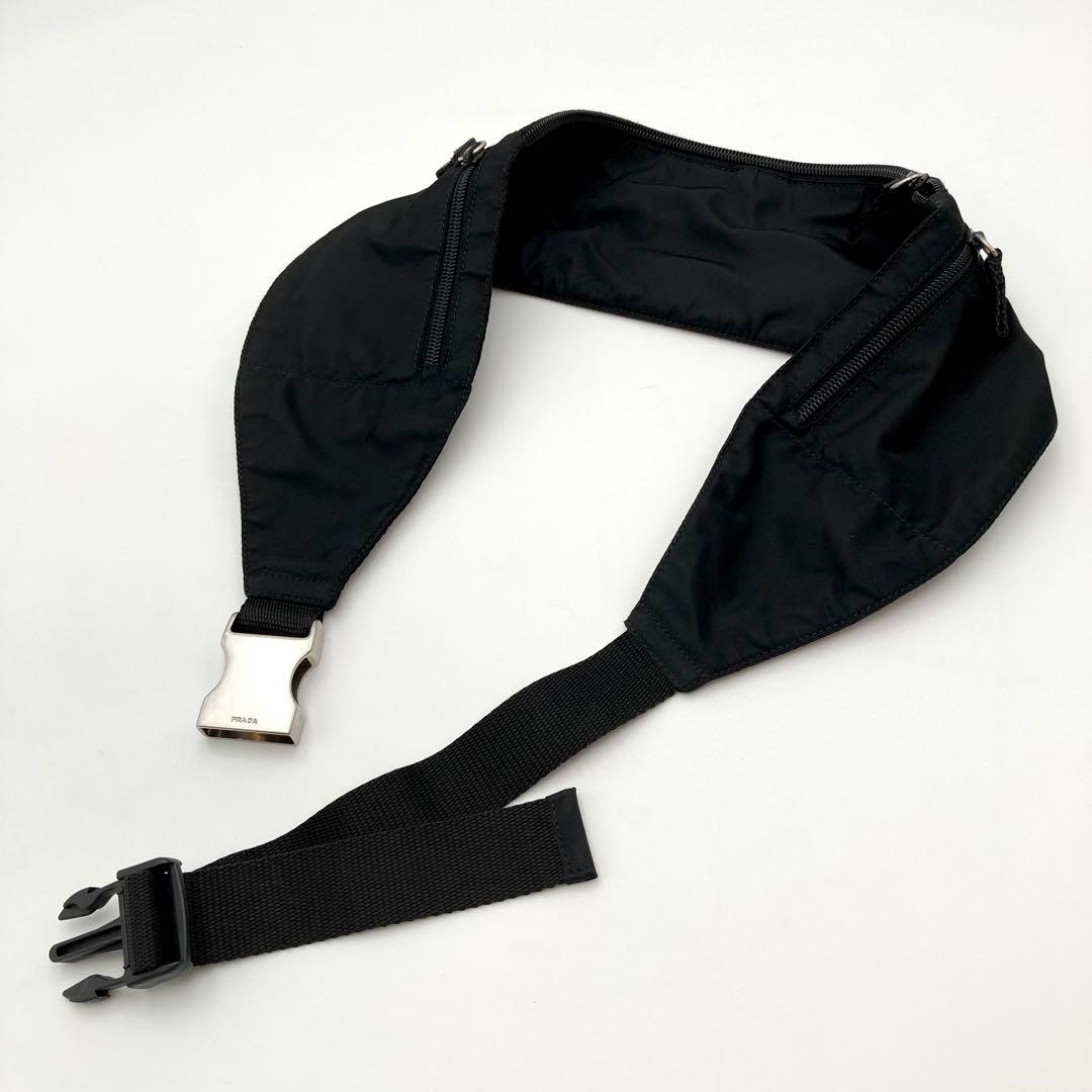 ゆう✨ PRADA ボディバッグ 黒 テスートナイロン 三角ロゴ 男女