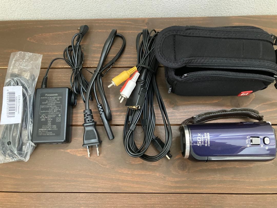 パナソニック　HC-V300M ビデオカメラ