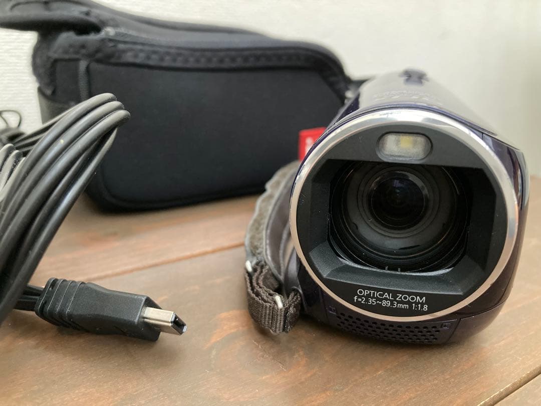 パナソニック　HC-V300M ビデオカメラ