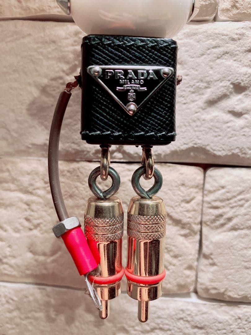 PRADA ロボット型キーホルダー　ユニセックス　エドワード