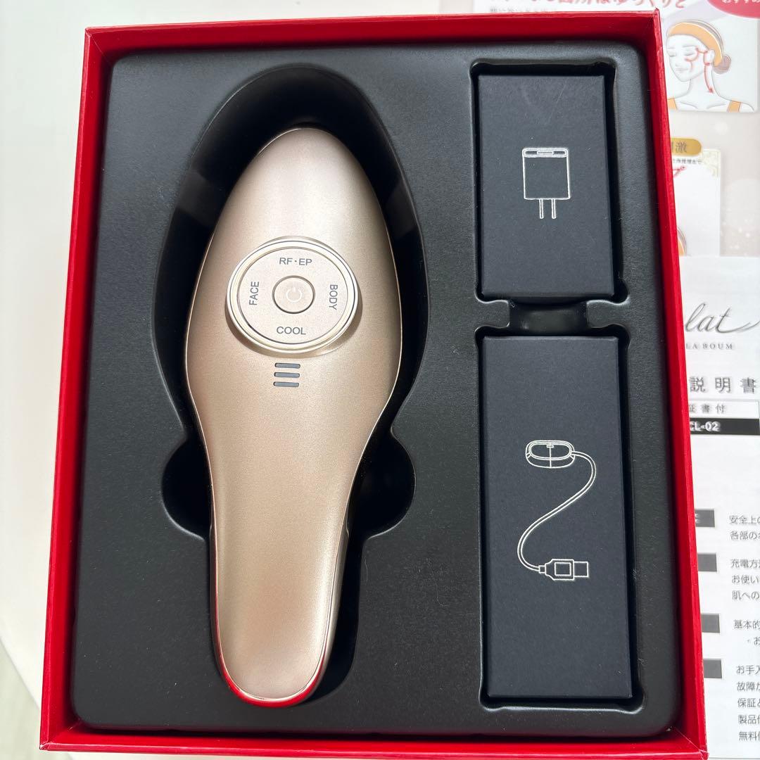 ME ラボンエクラ美顔器 IKKOさんプロデュース　CL-02 ゴールド