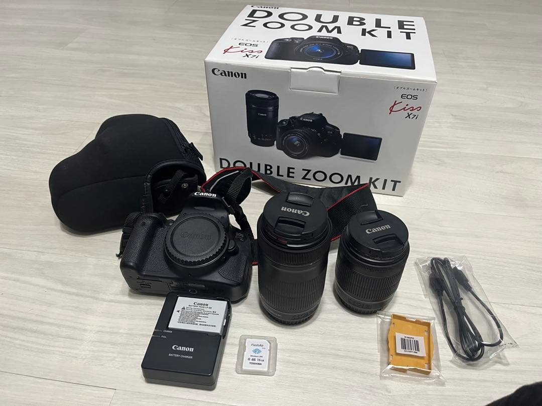 【美品】Canon EOS Kiss X7i ダブルズームキット