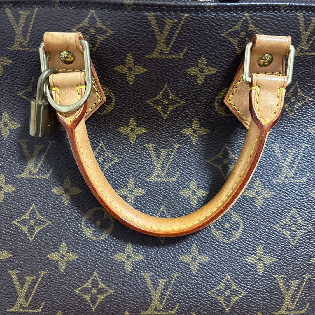 ⭐︎ちゃむ　値下げ⭐︎ LOUIS VUITTON アルマ ハンドバッグ