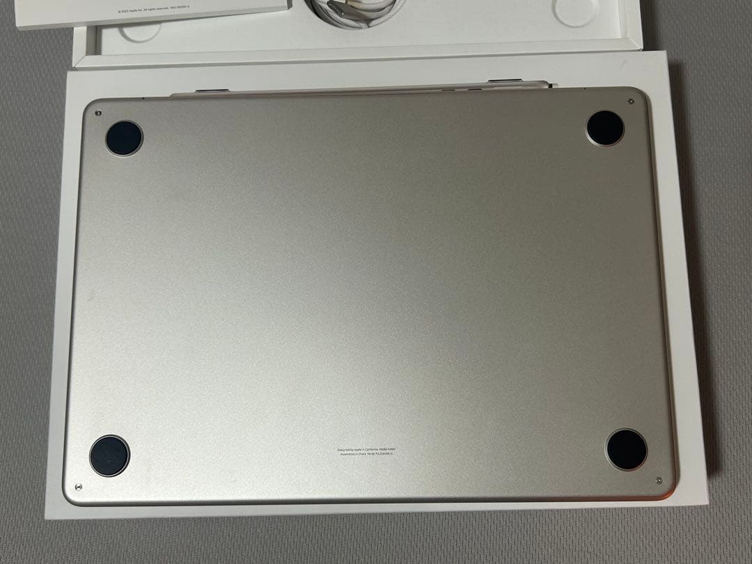 MacBook Air M2 13.6インチ 2022 スターライト
