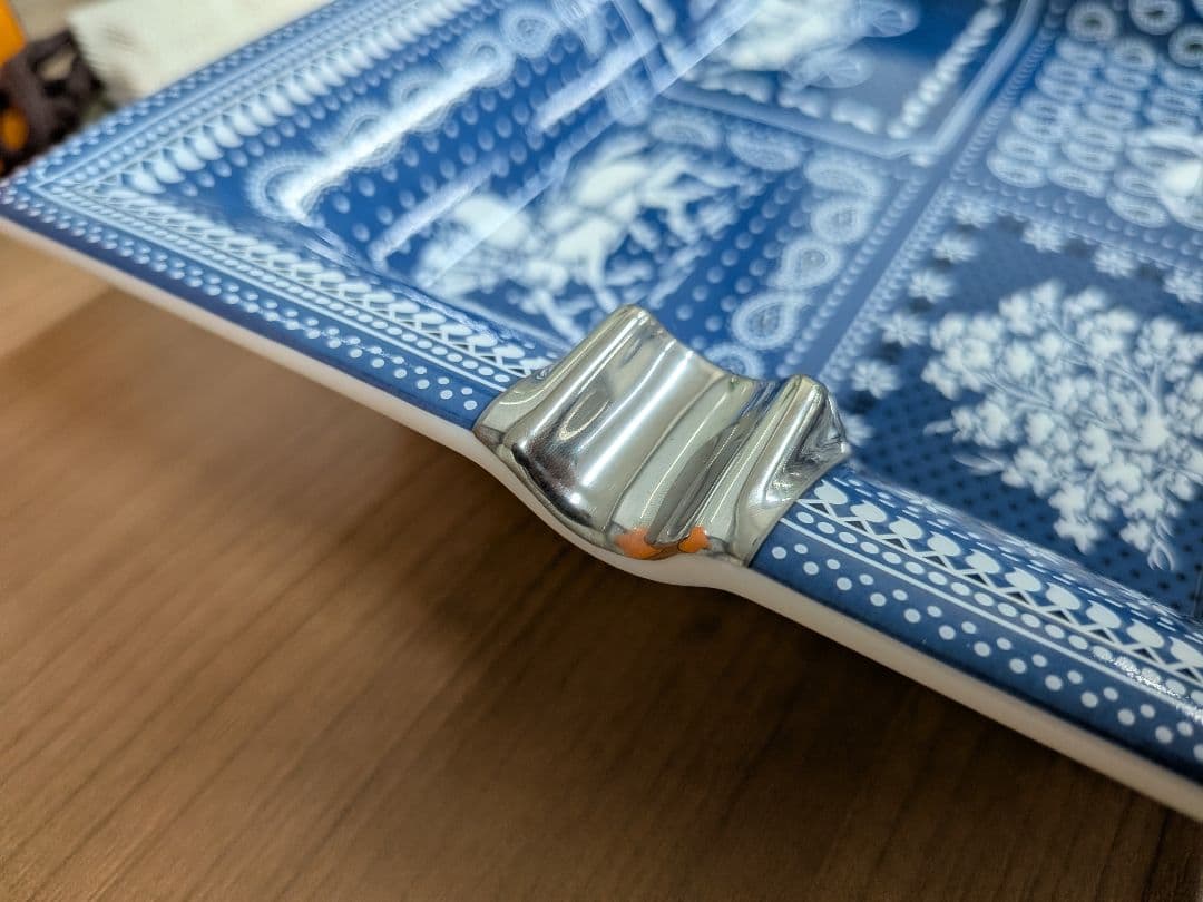 HERMES カレ55 ECURIES PARISIENNES パリの厩舎 灰皿