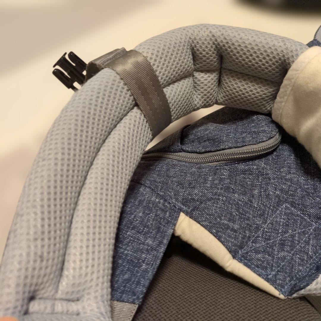 ポグネー　ミキハウス　抱っこ紐　ヒップシート