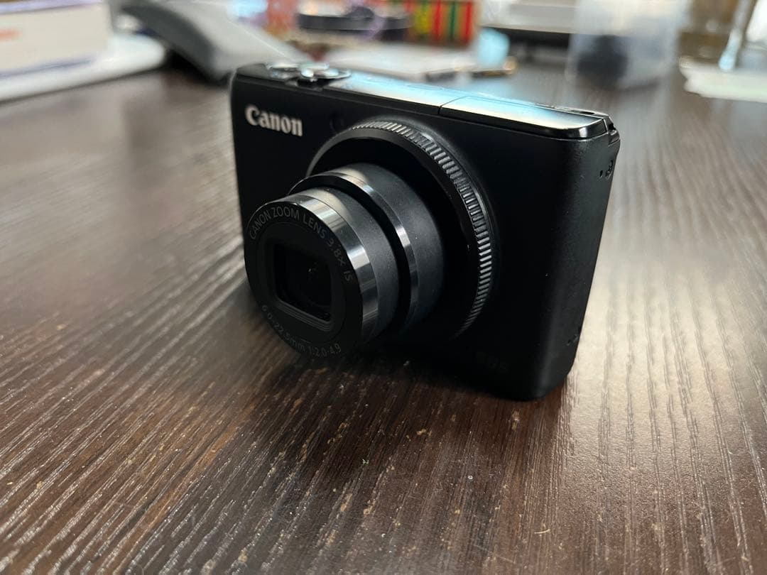 Canon PowerShot S95 コンデジ　本体・充電器のみ　中古