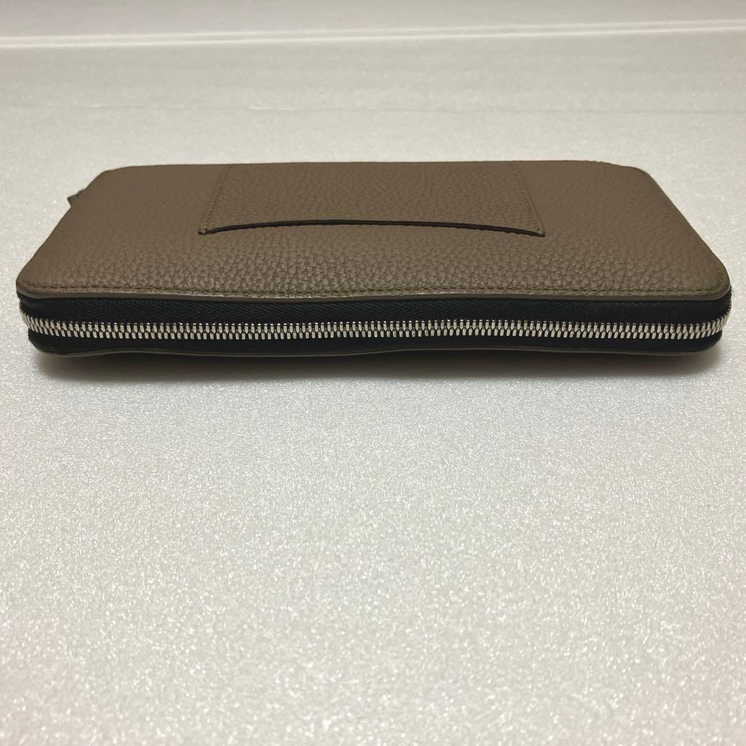 ARTS&CRAFTS ラウンドジップ　長財布