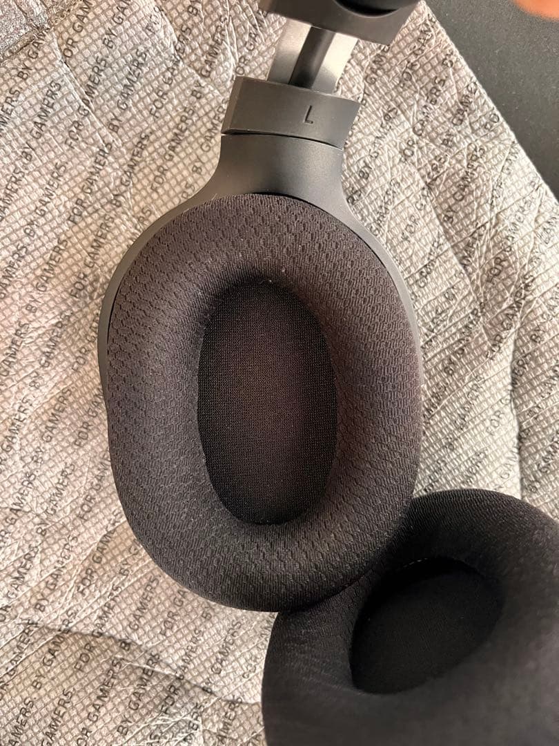 【美品】Razer Barracuda Xワイヤレスゲーミングヘッドセット