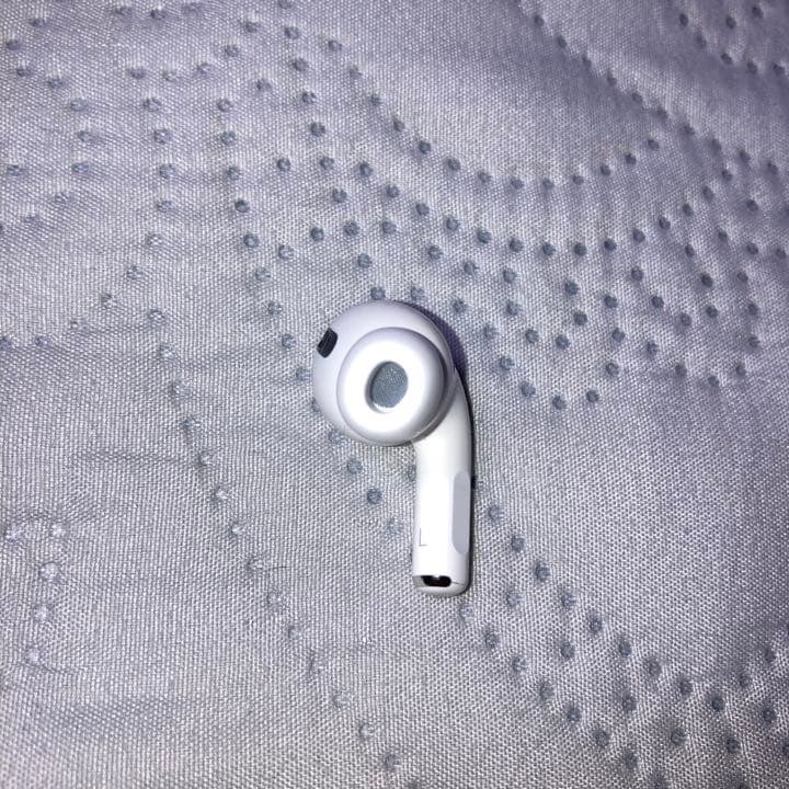 Apple AirPods Pro 左耳