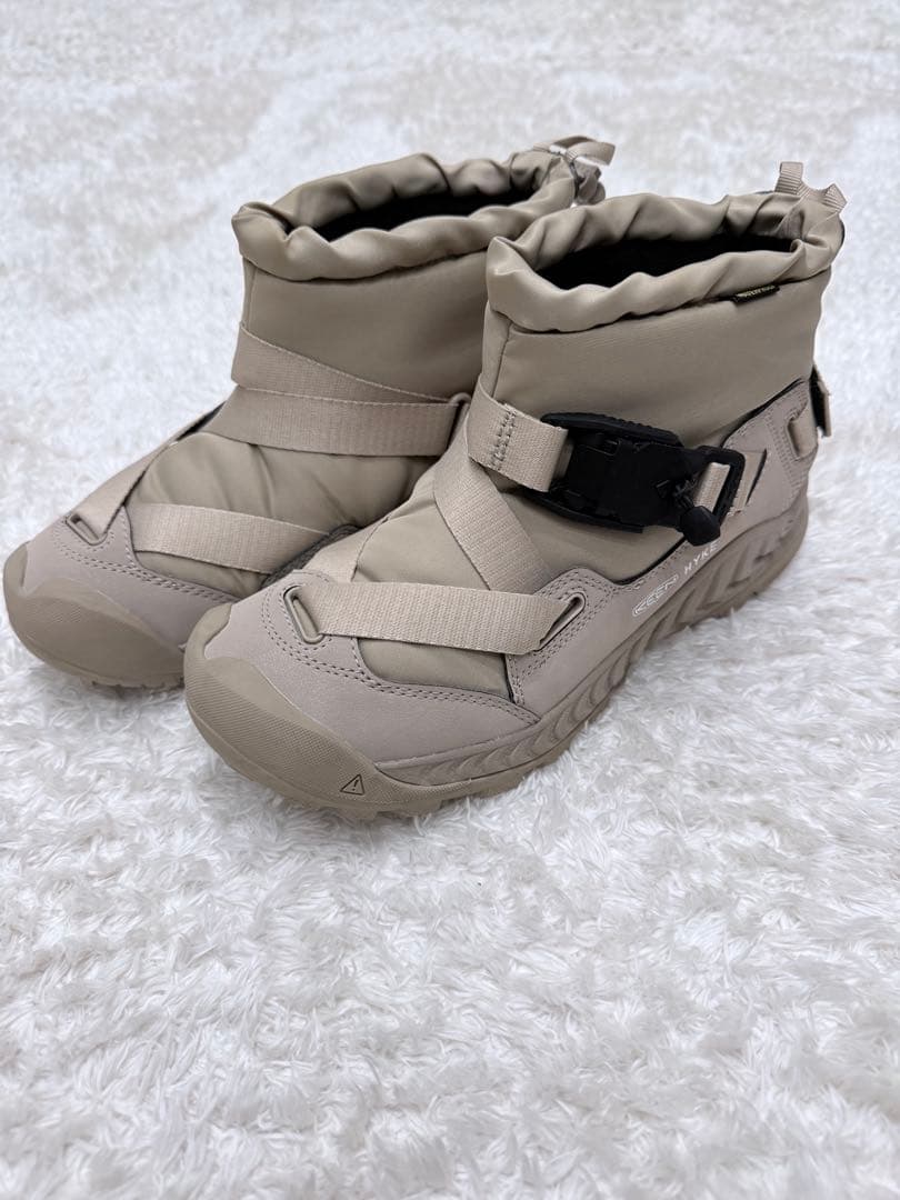 HYKE✖️KEEN コラボ　スノーブーツ　ベージュ　　　25.0