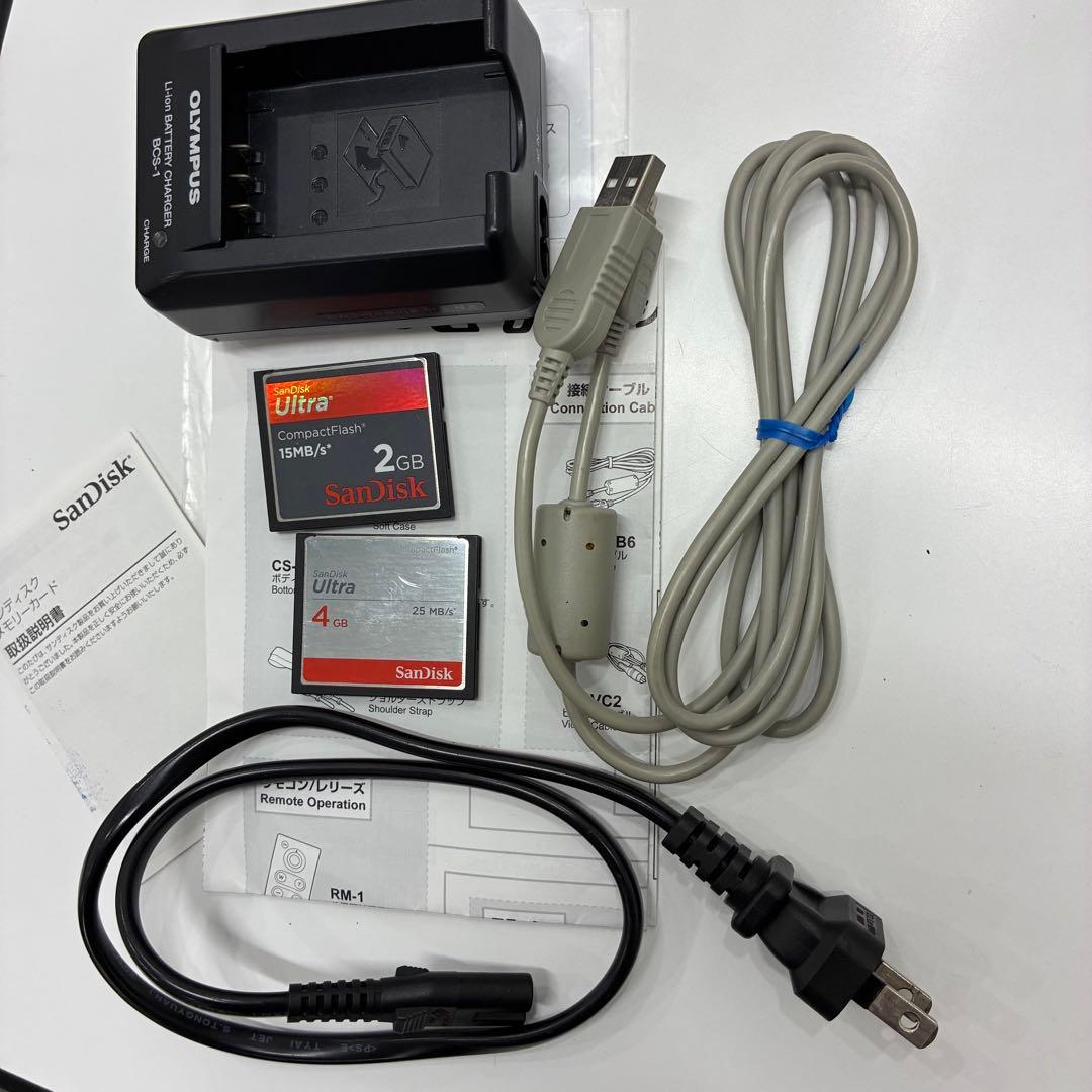 オリンパス E-620 デジタル一眼レフ＋14-42mm レンズセット フード付