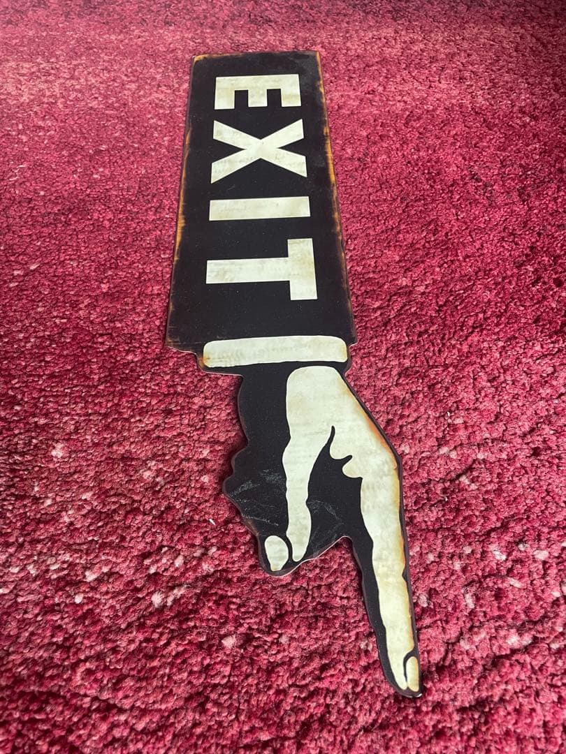 ハンドサイン　看板　ＥＸＩＴ