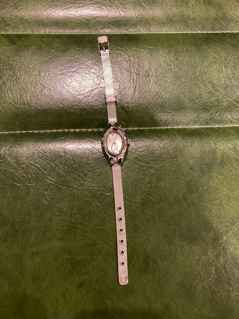 eeespace space watch シルバー