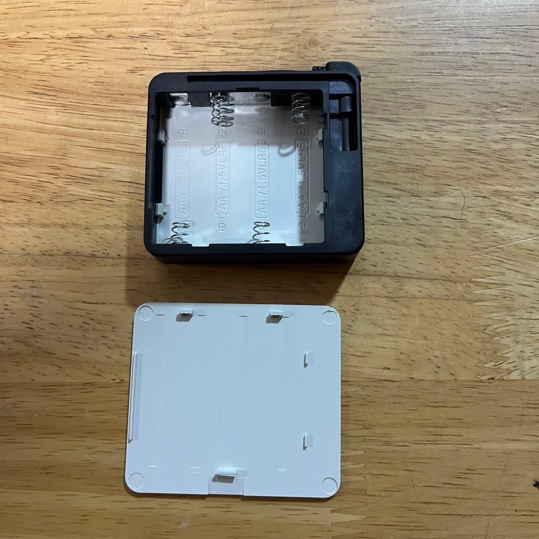 新品未使用 LIBRIO 金庫　XB006 ホワイト×レッド