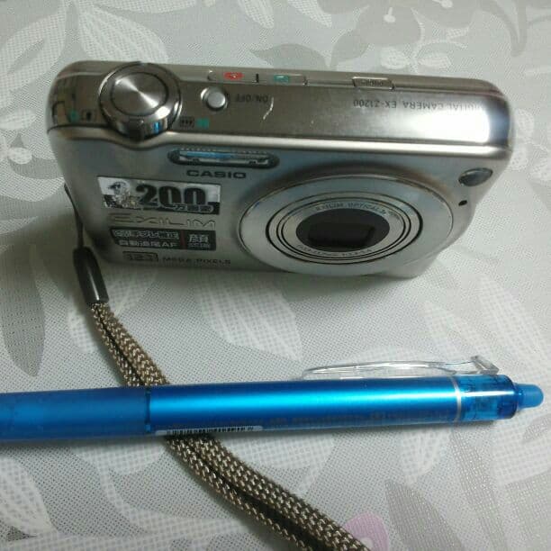 CASIO EX-Z1200＊シルバー