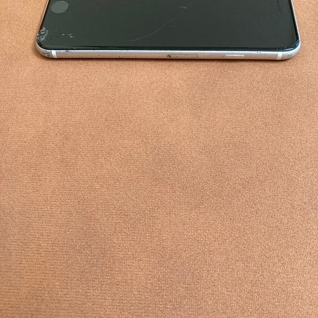 199【早い者勝ち】iPhoneSE2 第2世代 64GB SIMフリー☆