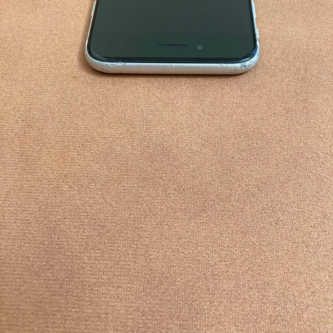 199【早い者勝ち】iPhoneSE2 第2世代 64GB SIMフリー☆