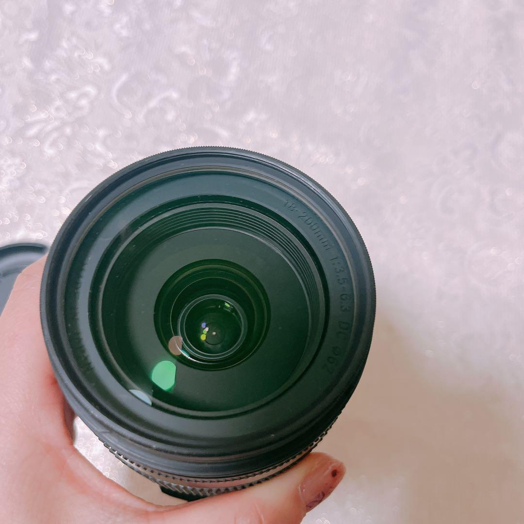 SIGMA 18-200mm F3.5-6.3 DC ズームレンズ　Fマウント用