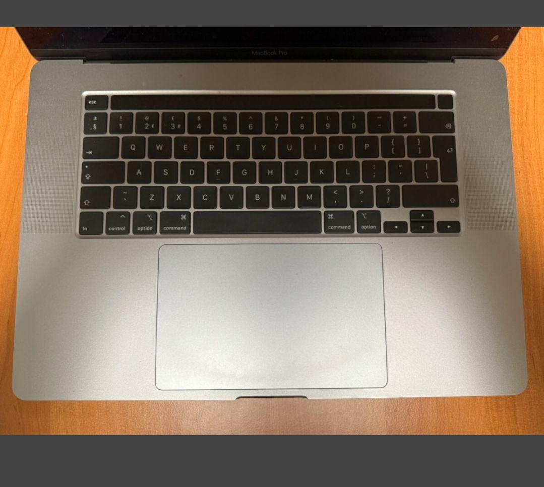 MacBook本体 Apple MacBookPro i9 SSD1TB 64GB