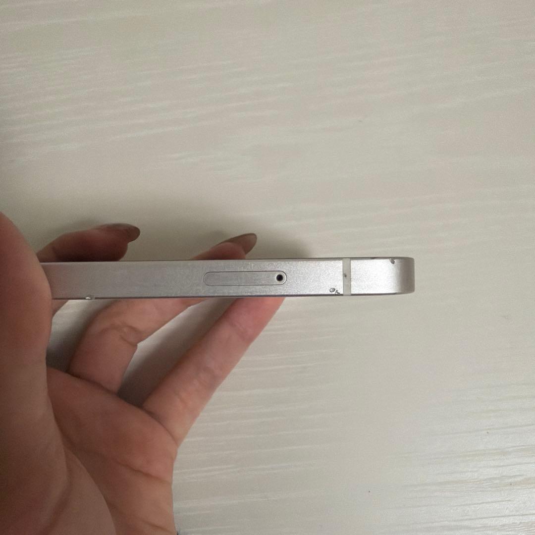 Apple iPhone 12 64GBホワイト 本体