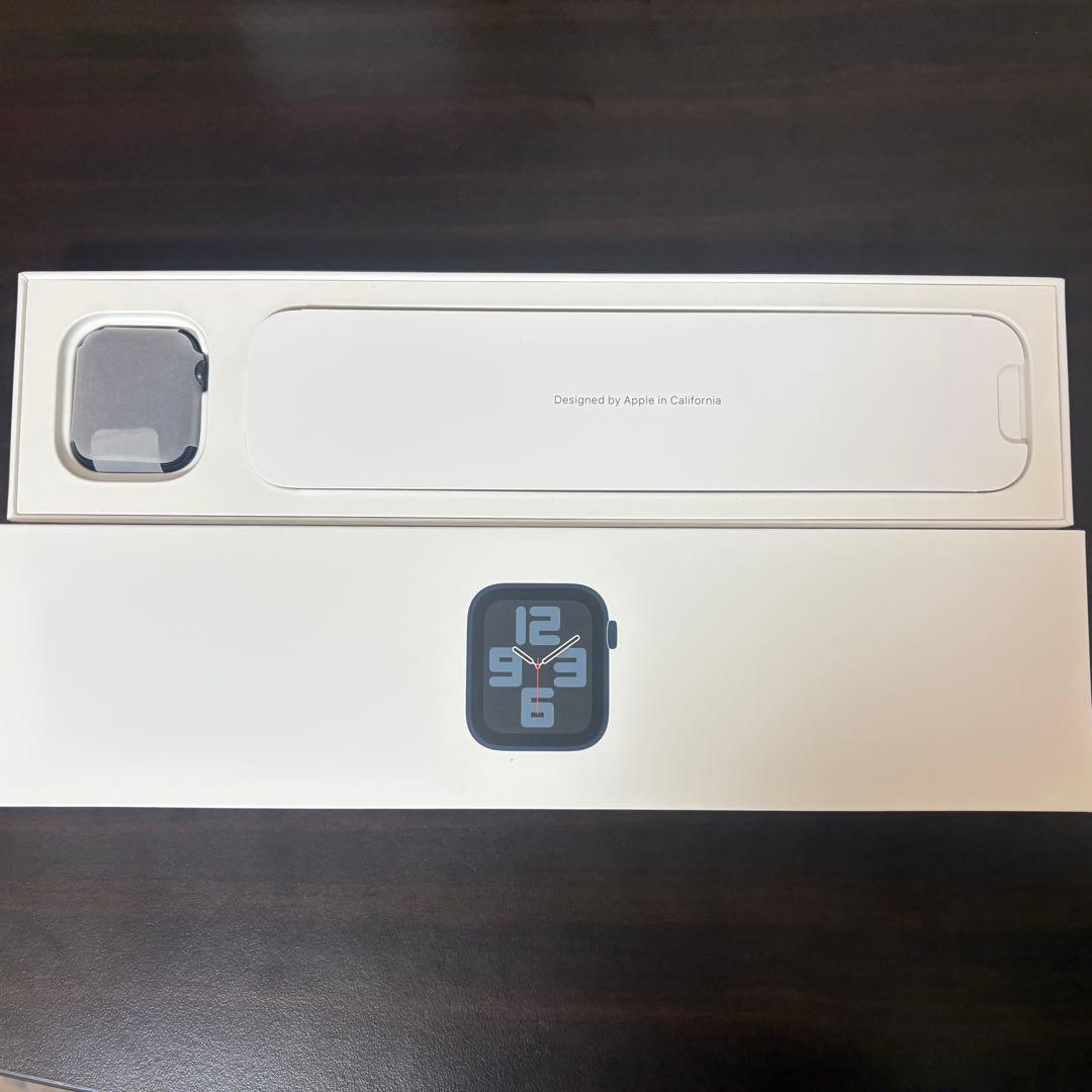 Applewatch SE 第2世代 Midnight aluminum 本体