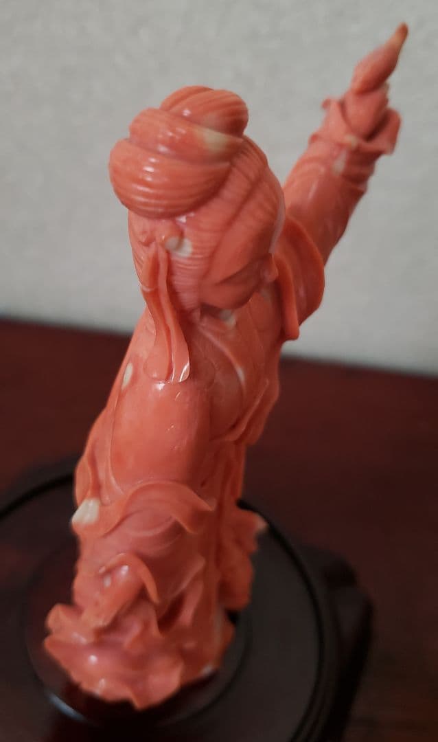 勇峰 本珊瑚 天女 置物 オブジェ 彫刻 珊瑚 宝石珊瑚 天然珊瑚 赤珊瑚