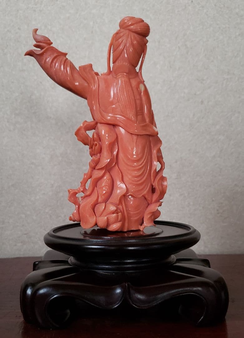 勇峰 本珊瑚 天女 置物 オブジェ 彫刻 珊瑚 宝石珊瑚 天然珊瑚 赤珊瑚