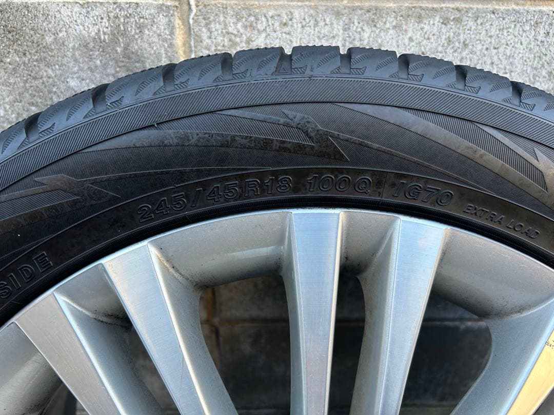 メルセデスベンツVクラス 18インチ スタッドレスタイヤ・ホイールセット